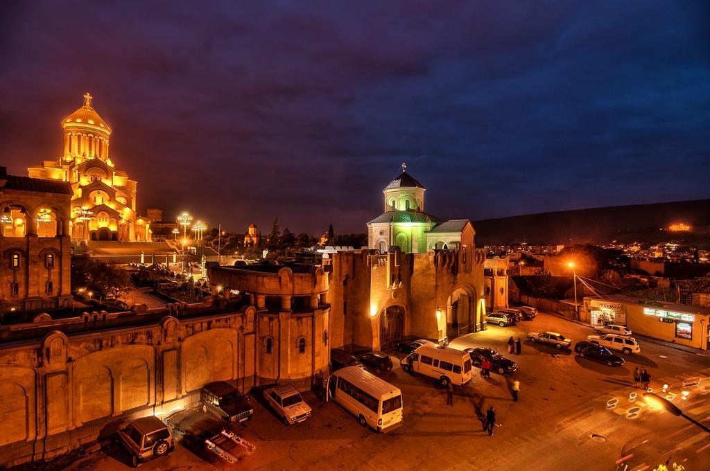 Liva Hotel Tiflis Exterior foto