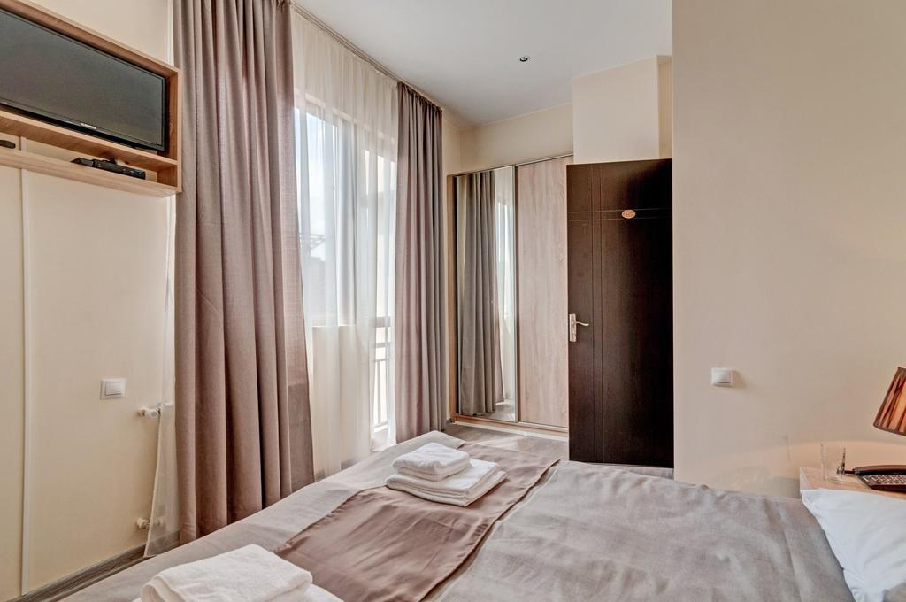 Liva Hotel Tiflis Habitación foto